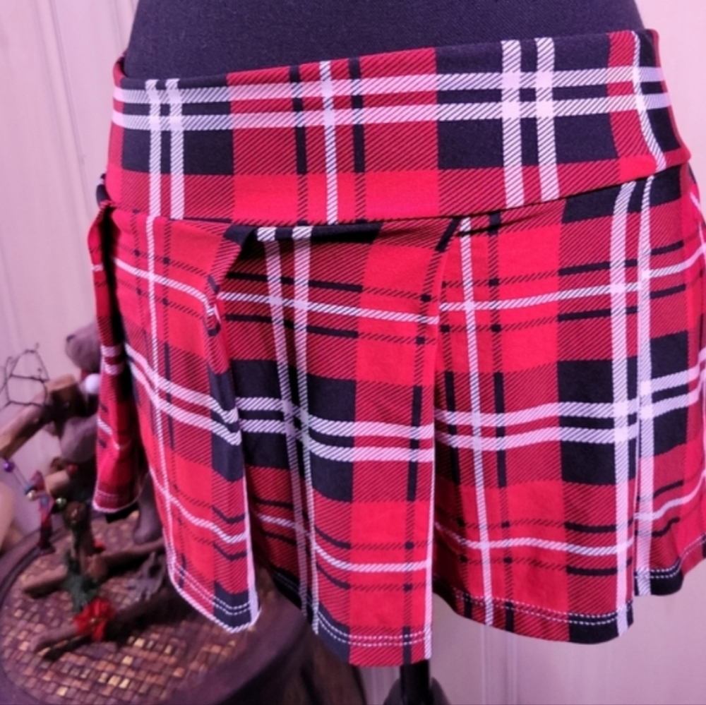 Spencers gifts small sexy school girl skirt red black white polyes
